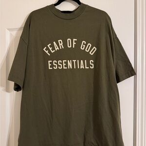 Fear of God Green Men's tshirt. Size medium. Lightly worn